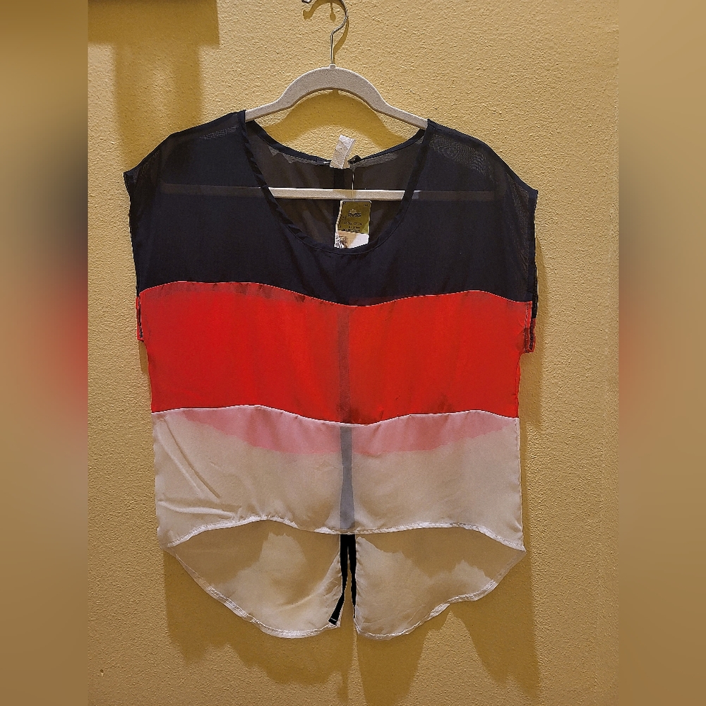 Gal Boss lightweight top